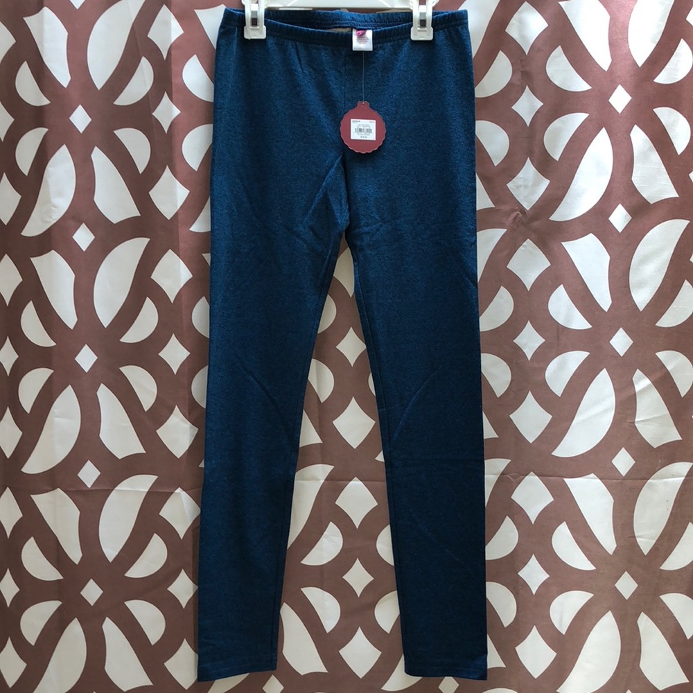 BRAND NEW LEGGINGS WITH TAG